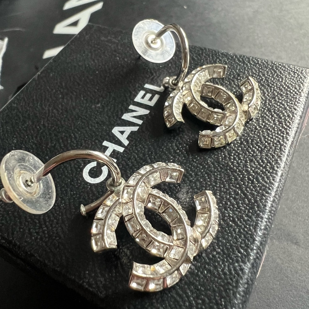 💎Authentic CHANEL Earrings